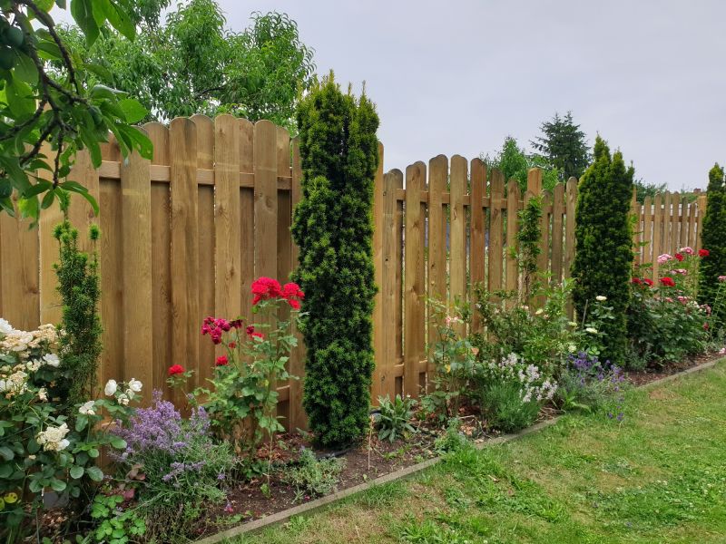 Victorian Fence Installation